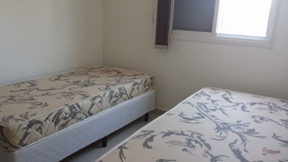 Apto 2 dorm sendo 1 suíte itagua