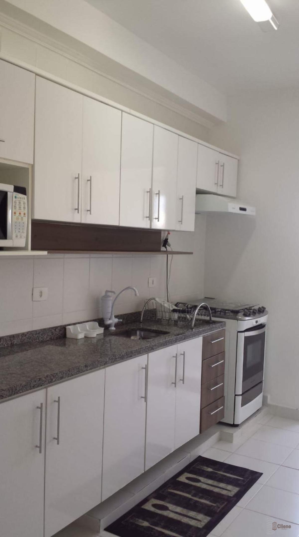 Apto 2 dorm sendo 1 suíte itagua